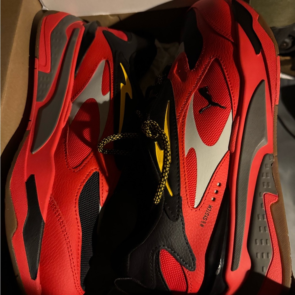 Puma Men's Red and Black Sneakers